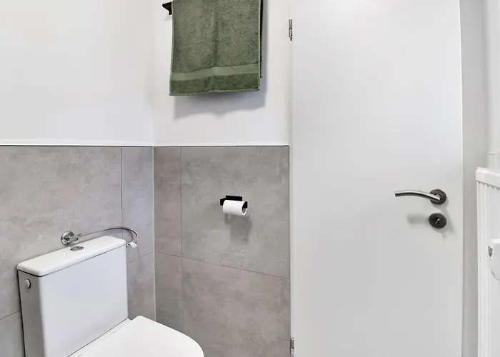 Helsinki -100 M To And Bikepark Appartement *