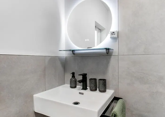 Helsinki -100 M To And Bikepark Lejlighed *